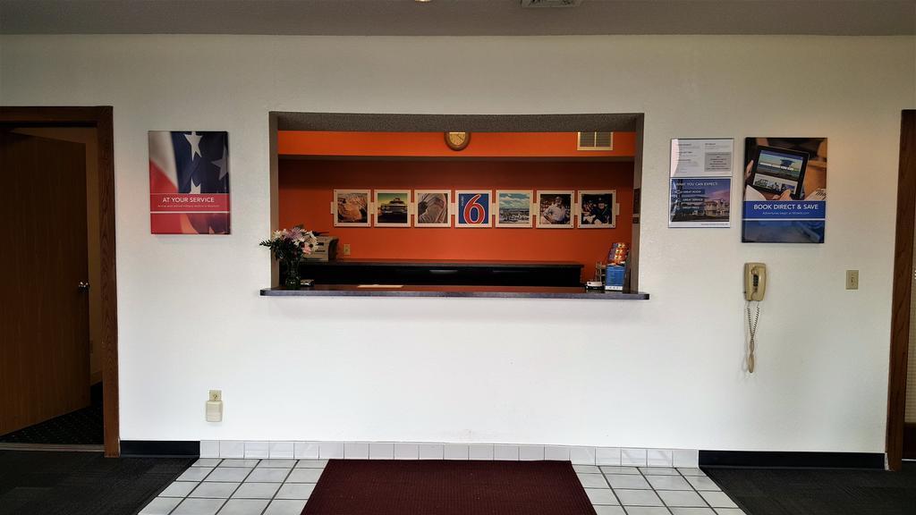 Motel 6-Saukville, Wi Экстерьер фото