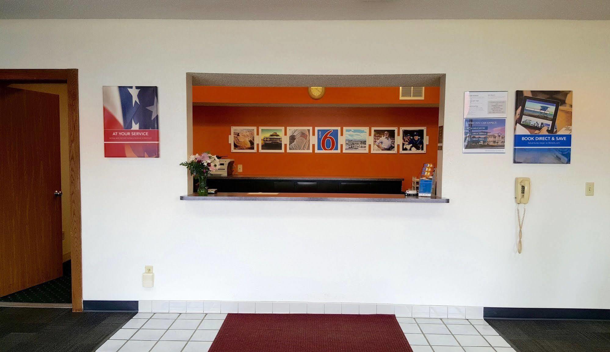 Motel 6-Saukville, Wi Экстерьер фото