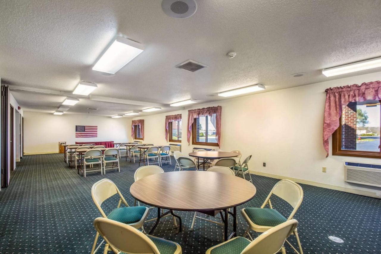 Motel 6-Saukville, Wi Экстерьер фото