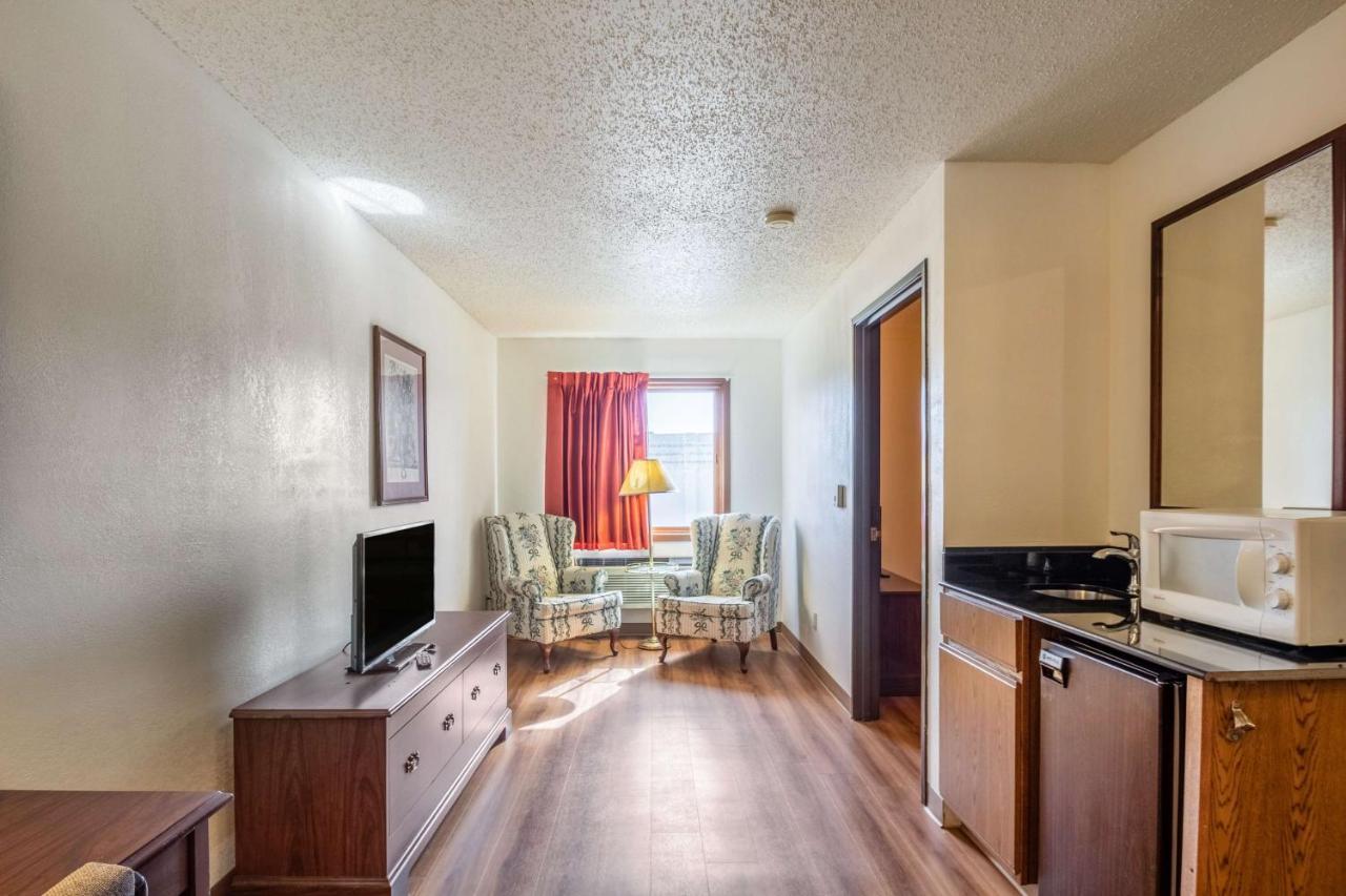 Motel 6-Saukville, Wi Экстерьер фото