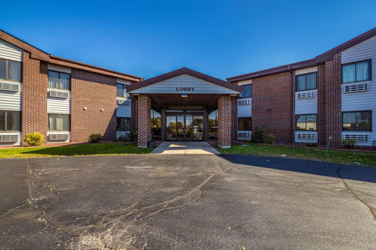 Motel 6-Saukville, Wi Экстерьер фото
